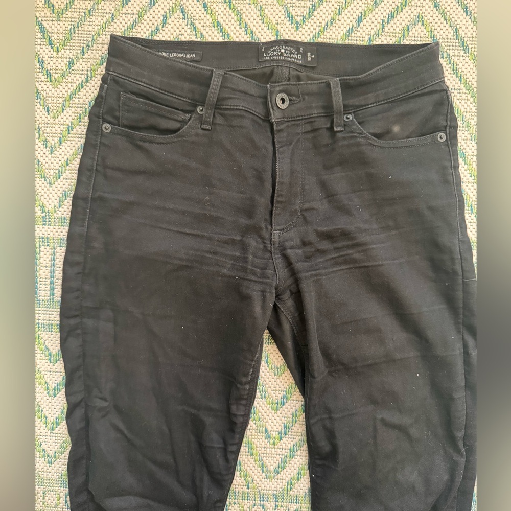 LUCKY BRAND Black Denim Jeans Brooke Leggings Size 10/30 Distressed Stretch VGUC